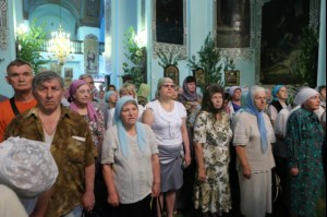 Божественная литургия в храме Сошествия Святого Духа г. Саратова