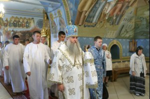 Крещальная литургия в Свято-Троицком кафедральном соборе г. Саратова