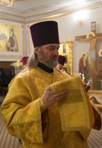 Всенощное бдение в Свято-Троицком кафедральном соборе города Саратова