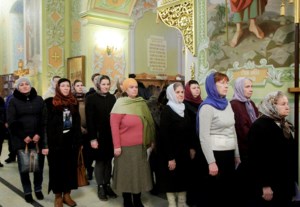 Всенощное бдение в храме в честь Покрова Пресвятой Богородицы г.Саратова