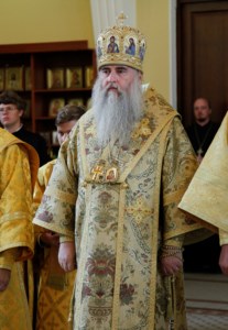 Божественная литургия на Архиерейском подворье — храме во имя святого апостола и евангелиста Иоанна Богослова при Саратовской православной духовной семинарии