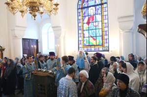 Всенощное бдение на Архиерейском подворье – храме в честь иконы Божией Матери «Утоли моя печали» г.Саратова
