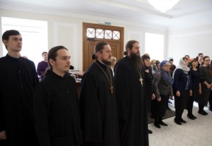Митрополит Лонгин освятил здание епархиального управления после капитального ремонта
