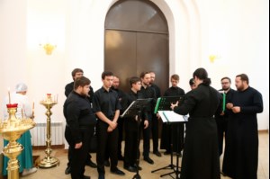 Божественная литургия в храме в честь Нерукотворного Образа Спасителя г. Саратова