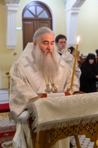 Царские часы и Изобразительны на Архиерейском подворье — в храме во имя святого апостола и евангелиста Иоанна Богослова при Саратовской православной духовной семинарии г. Саратова