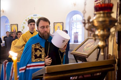 Митрополит Игнатий совершил Великое освящение храма святой блаженной Ксении Петербургской п. Красный Текстильщик и Божественную литургию в новоосвященном храме