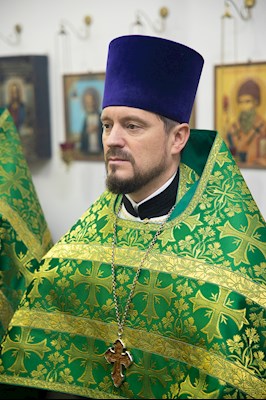 Митрополит Игнатий совершил Великое освящение храма преподобного Серафима Саровского р.п. Татищево и первую Божественную литургию в новоосвященном храме
