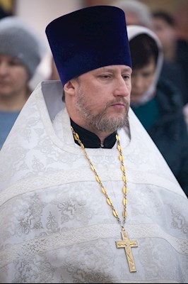 Митрополит Игнатий совершил Божественную литургию и чин Великого освящения воды в храме святителя Тихона, епископа Воронежского, Задонского чудотворца, г. Саратова