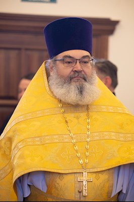 Митрополит Игнатий совершил Божественную литургию в Свято-Никольском храме с. Октябрьский Городок