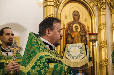 Архиереи Саратовской митрополии совершили Божественную литургию в соборном храме святого благоверного князя Александра Невского г. Ртищево