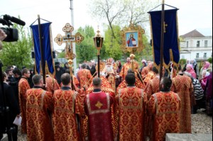 Чин Великого освящения и Божественная литургия в храме в честь Владимирской иконы Божией Матери Владимирского женского монастыря г. Вольска