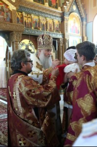 Митрополит Лонгин совершил Великое освящение Вознесенского храма Вознесенско-Пантелеимоновской церкви с. Усть-Курдюм