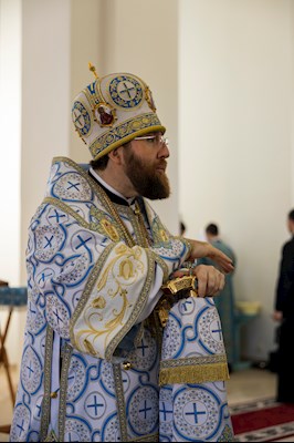 Митрополит Игнатий совершил Божественную литургию в храме святого апостола и евангелиста Иоанна Богослова с. Казанла Базарно-Карабулакского района
