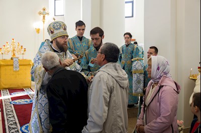 Митрополит Игнатий совершил Божественную литургию в храме святого апостола и евангелиста Иоанна Богослова с. Казанла Базарно-Карабулакского района