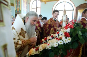 Митрополит Лонгин совершил Великое освящение Вознесенского храма Вознесенско-Пантелеимоновской церкви с. Усть-Курдюм