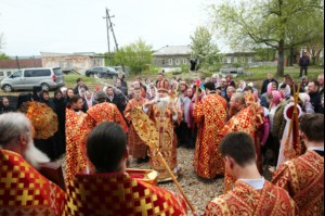 Чин Великого освящения и Божественная литургия в храме в честь Владимирской иконы Божией Матери Владимирского женского монастыря г. Вольска
