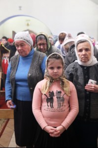 Божественная литургия в храме во имя священномученика Космы Саратовского