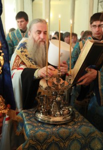 Всенощное бдение в храме в честь Благовещения Пресвятой Богородицы города Саратова