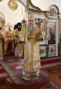 Божественная литургия в Спасо-Преображенском мужском монастыре Саратова