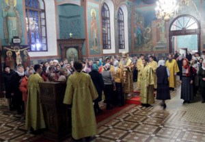 Всенощное бдение в Крестовоздвиженском храме города Хвалынска