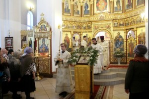 Божественная литургия в храме во имя святого великомученика Георгия Победоносца города Саратова