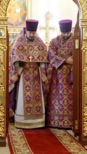 Божественная литургия в храме великомученика Георгия Победоносца г. Саратова