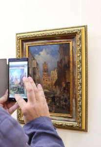 Представитель епархии стал гостем выставок, открытых к 130-летию Радищевского музея