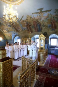 Крещальная литургия в Свято-Троицком кафедральном соборе г. Саратова