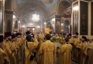 Божественная литургия в Свято-Троицком кафедральном соборе г. Покровска
