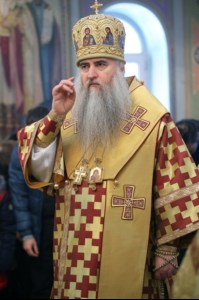 Божественная литургия в храме во имя Всех Святых, в земле Российской просиявших г. Саратова