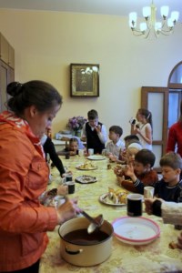 Пасхальный праздник в воскресной школе Духосошественского храма