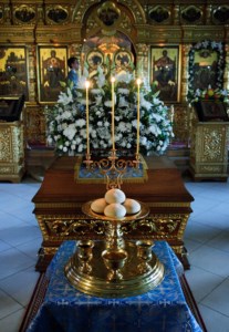 Всенощное бдение с чином Погребения Божией Матери в Свято-Троицком кафедральном соборе г. Саратова