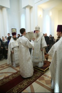 Божественная литургия в храме во имя святого равноапостольного великого князя Владимира г. Саратова