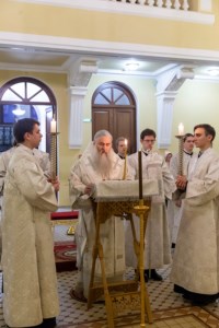 Царские часы и Изобразительны на Архиерейском подворье — в храме во имя святого апостола и евангелиста Иоанна Богослова при Саратовской православной духовной семинарии г. Саратова