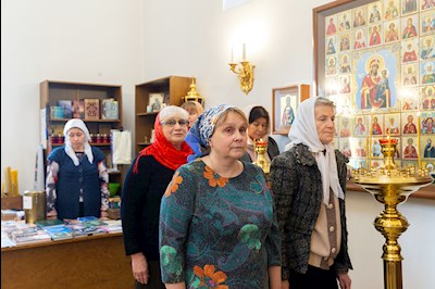 Божественная литургия в храме Воскресения Христова г. Саратова