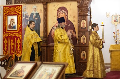 Митрополит Игнатий совершил всенощное бдение в храме Нерукотворного Образа Спасителя г. Саратова