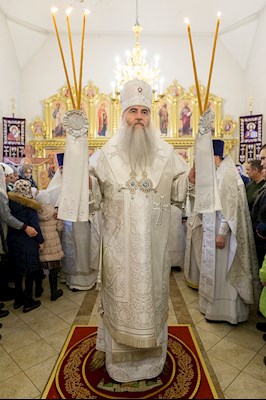 Божественная литургия в храме святых Царственных страстотерпцев г. Саратова
