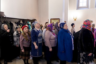 Божественная литургия в храме в честь иконы Божией Матери «Всех скорбящих Радость» г. Саратова