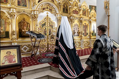 Литургия Преждеосвященных Даров в храме в честь Покрова Пресвятой Богородицы г. Покровска (Энгельса)
