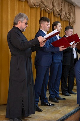 Архиерейский хор Саратовской митрополии выступил в СИЗО