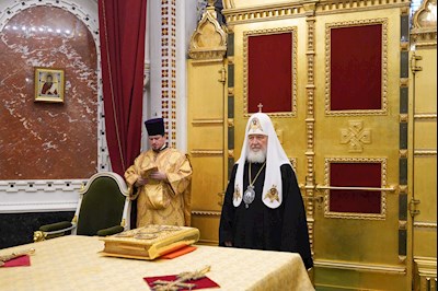 Митрополит Игнатий принял участие в Божественной литургии в день 14-й годовщины интронизации Патриарха Кирилла