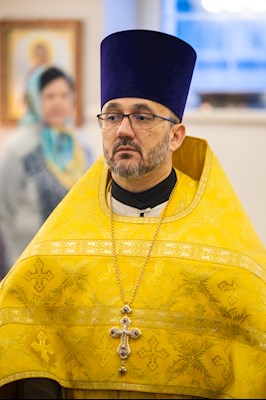 Митрополит Игнатий совершил Божественную литургию в храме во имя святителя Николая Японского г. Саратова
