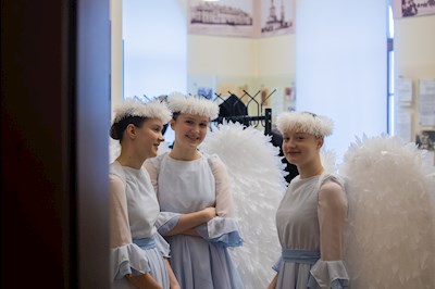 Митрополит Игнатий посетил зимний отчетный концерт вокалистов Центра по развитию детского и юношеского творчества при СПДС
