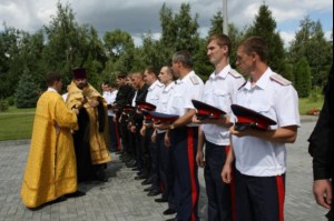 Казаки приняли присягу в Покровском храме