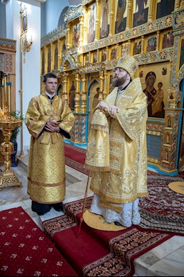 Митрополит Игнатий совершил Божественную литургию в Свято-Алексиевском женском монастыре г. Саратова