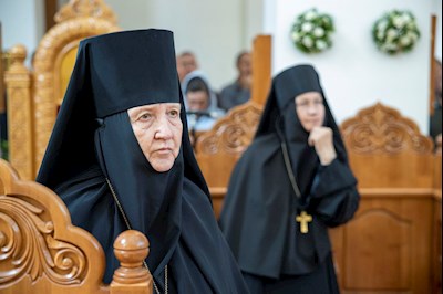 Митрополит Игнатий совершил Божественную литургию в Свято-Алексиевском женском монастыре г. Саратова