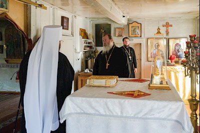 Митрополит Игнатий совершил Божественную литургию в храме святого апостола и евангелиста Иоанна Богослова с. Казанла Базарно-Карабулакского района