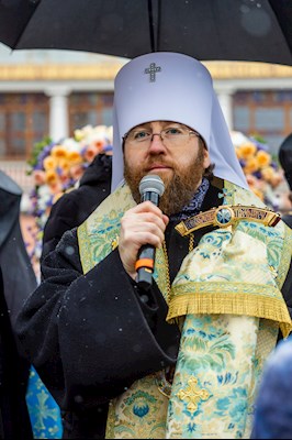 В Саратове прошел традиционный крестный ход с Казанской иконой Божией Матери