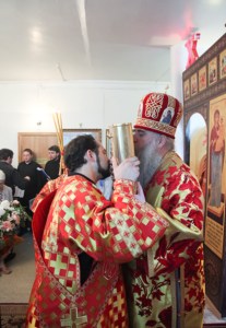 Божественная литургия в храме во имя святого апостола и евангелиста Иоанна Богослова г.Саратова