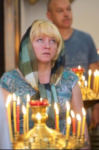 Божественная литургия в храме в честь Покрова Пресвятой Богородицы р.п. Новые Бурасы
